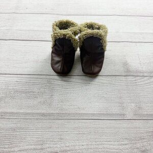 Robeez Baby Booties Brown Leather Moccasins Faux Fur Lined Soft Sole 0-6 Months